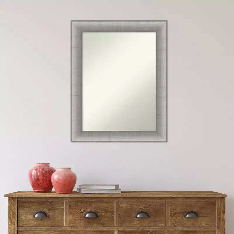 23" x 29" Specchio da Parete Elegante per Bagno Peltro Spazzolato - Rettangolare Moderno, Montaggio a Parete
