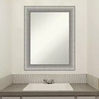 23" x 29" Specchio da Parete Elegante per Bagno Peltro Spazzolato - Rettangolare Moderno, Montaggio a Parete