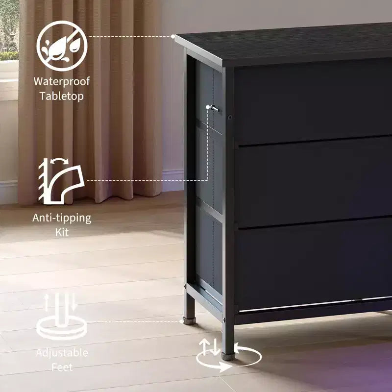 Comò nero da 70" con 13 cassetti in tessuto e luci a LED, cassettiera larga con struttura in metallo per camera da letto e soggiorno